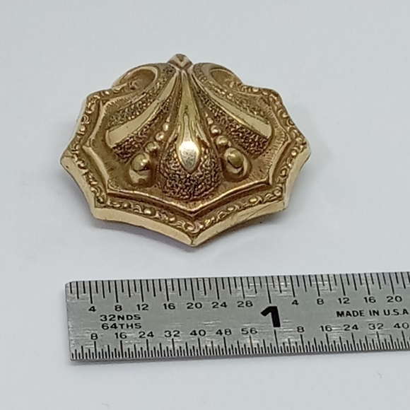 * antique vintage Victorian Mourning pin brooch gold tone - Picture 2 of 6